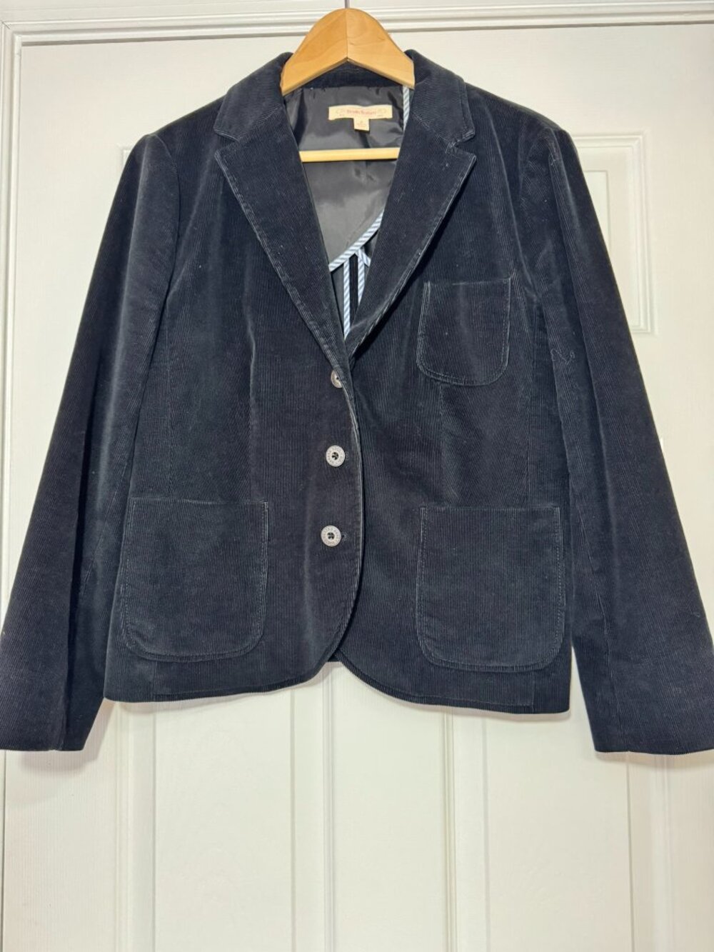 Brooks Brothers Corduroy Jacket Black – Three Button - Inside Pockets - Size 8